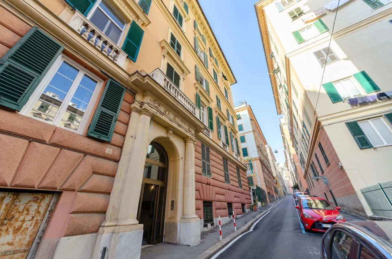 Joivy Colorful Apt For 6, 5 Mins From Piazza Corvetto Apartment Genoa Italy